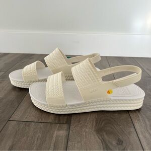 Reef Water Vista Platform Sandals - Size 9